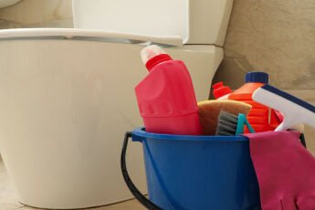 Bathroom Cleaning Tips