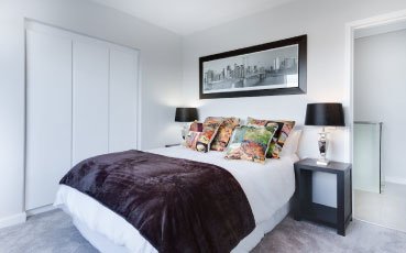 What are the best tips to keep your bedroom tidy and neat?